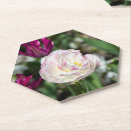 Heldere roze tulpen op een zonnige dag kartonnen onderzetters