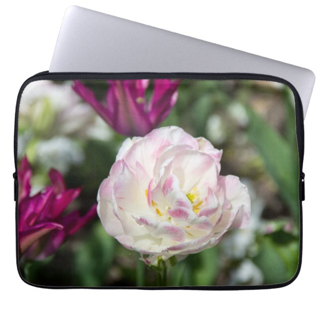 Heldere roze tulpen op een zonnige dag laptop sleeve (Voorkant)