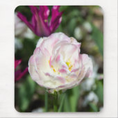 Heldere roze tulpen op een zonnige dag muismat (Voorkant)