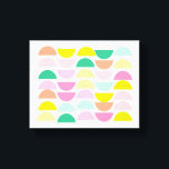Heldere schilstels Geometrische vormen Summer Mint Canvas Afdruk<br><div class="desc">Eenvoudig geometrisch patroon in een leuk en vrolijk kleurenpalet van heldere snoep pastels in combinatie met limoen,  koraal,  groen,  aqua en roze.</div>