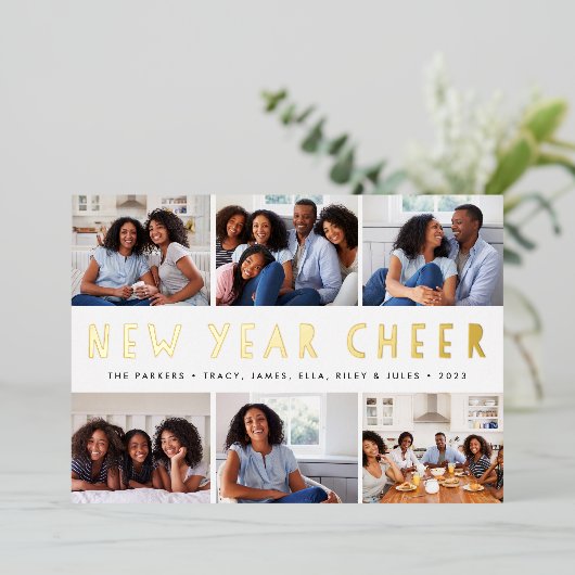 Heldere tinten | Nieuwjaarsfotocollage Folie Feestdagenkaart (Staand Voorkant)