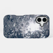 Heldere Waterbellen iPhone 16 Hoesje (Achterkant horizontaal)