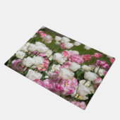 Heldere witte en roze tulpen op een zonnige dag deurmat (Schuin)