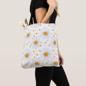 Heldere witte madeliefjes met gele centra tote bag (Dichtbij)