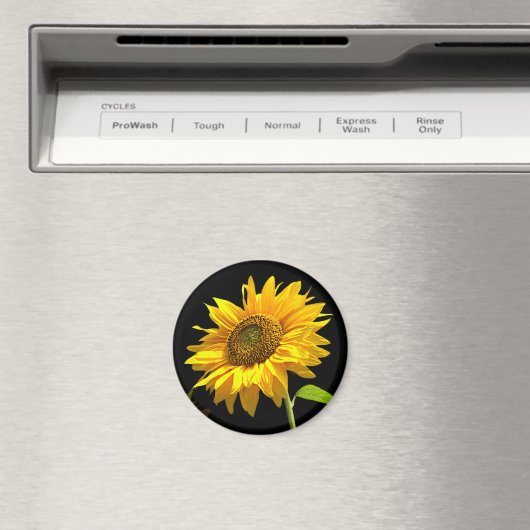 Heldere zonnebloem op zwarte achtergrond magneet (Insitu (Vaatwasser))