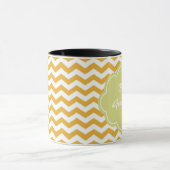 heldere zonnige gele chevron zigzag strepen. mok (Midden)