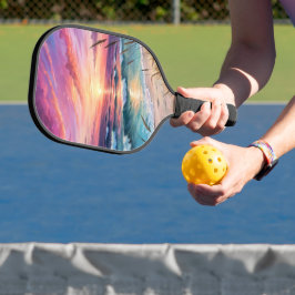 HELDERE ZONSONDERGANG OP HET STRAND TONEEL PICKLEBALL PADDLE