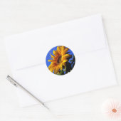 Heldergele zonnebloem ronde sticker (Envelop)