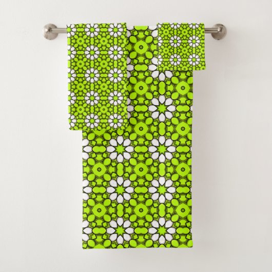 Heldergroen en wit bloemmotief bad handdoek (Insitu)