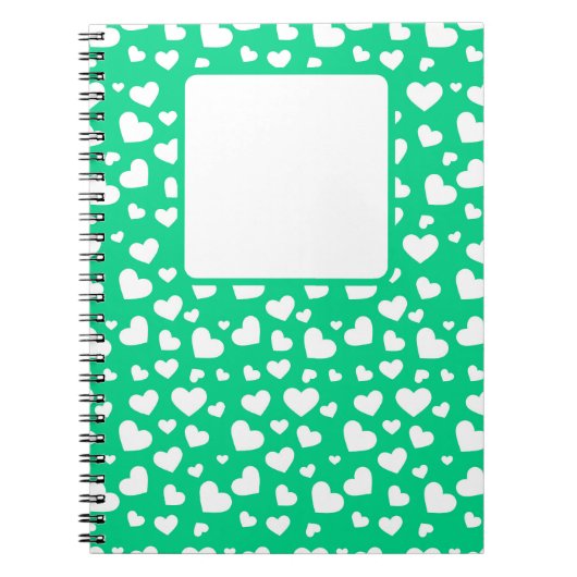 HELDERGROEN MET WITTE VALENTIJN LIEFDE HARTEN NOTITIEBOEK (Voorkant)