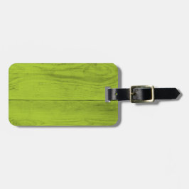 Heldergroene houtstructuur als achtergrondstructuu bagagelabel