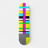 Helderheid abstracte geometrische neonpatroonwerpl persoonlijk skateboard (Voorkant)
