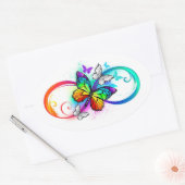 Helderheid met de regenboogvlinder ovale sticker (Envelop)