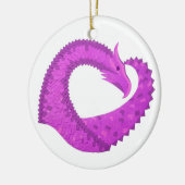 Helderheid paarse hartdraak op wit keramisch ornament (Links)