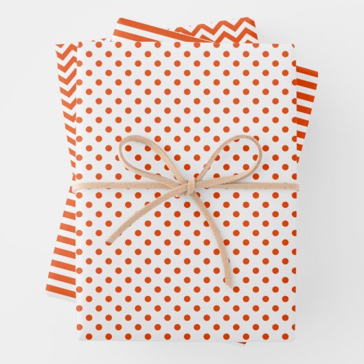 Helderheid van Oranje en witte strepen Chevron Pol Inpakpapier Vel (In situ)