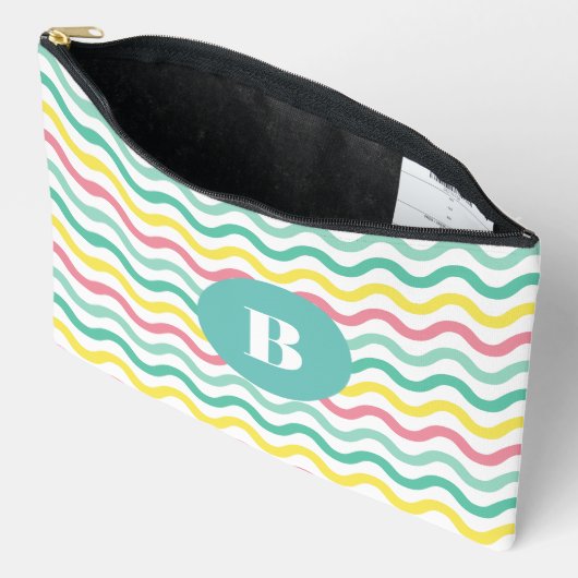 Helderkleurig Wavy Pattern Monogramed Etui (Open)