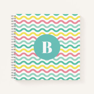 Helderkleurig Wavy Pattern Monogramed Notitieboek