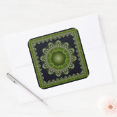 Helderkleurige fractal mandala vierkante sticker (Envelop)