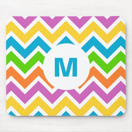 Helderkleurige regenboogChevron Monogram Muismat (Voorkant)