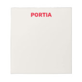 Helderrode aangepaste naam effen grijs notitieblok (Voorkant)