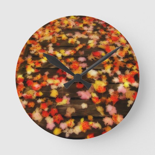 Helderrode gele herfstleien ronde klok (Voorkant)