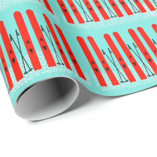 Helderrode ski's op blauw achtergrond inpakpapier (Rol Hoek)