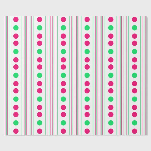 Helderroze en groene poka dots en stripes cadeaupapier (Vlak)