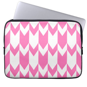 Helderroze en witte Chevron Patroon. Laptop Sleeve