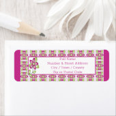 Helderroze floraal met groen adres etiket (Insitu)