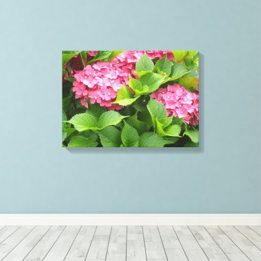 Helderroze hydrangeas canvas afdruk (Insitu (Houten vloer))