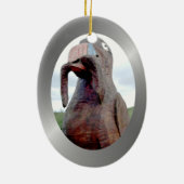 Hele vogel met worm in Beak Keramisch Ornament (Achterkant)