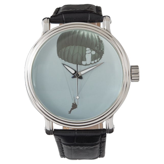 Helemaal ‼️ de lucht horloge (Voorkant)