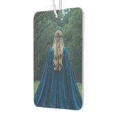 Helena Chevalier aan de rand van het bos Luchtverfrisser (Links)