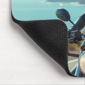 Helena Chevalier op een roadtrip met motorfietsen  Muismat (Hoek)