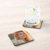 Helena's Island Glow: Natuur's Tranquility Plastic Bier Onderzetter (Rechterzijde)