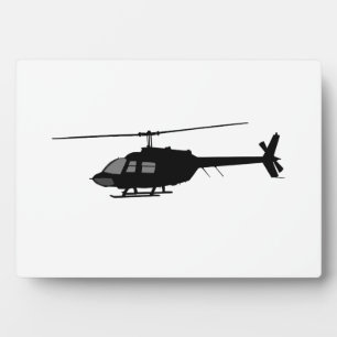 Helikopter vliegende Silhouette past kleur aan Fotoplaat