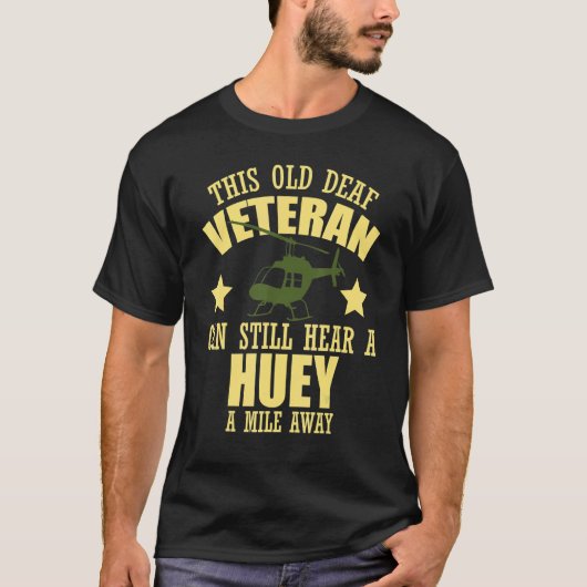 Helikopterpiloot Vietnam hoort een huey op een mij T-shirt (Voorkant)