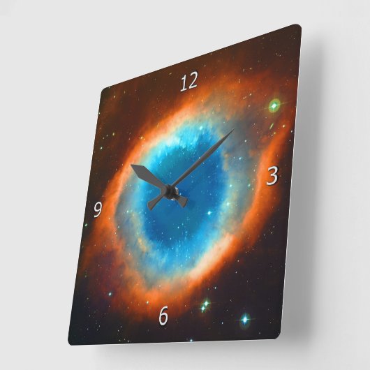 Helix Nebula Vierkante Klok (Hoek)