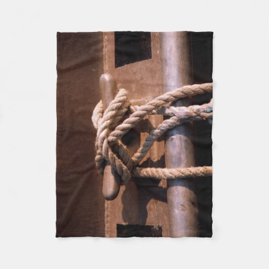 Helling verbonden met een Stropdas van een boot Fleece Deken (Voorkant)