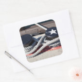 Helling verbonden met twee bollen vierkante sticker (Envelop)