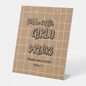Hello Cutie Girly Brown Gingham Baby Shower Drinks Reclamebord Met Voetstuk (Voorkant)