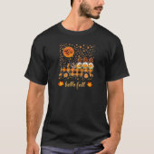 hello fall Funny Gnomes Holding Pumpkin Riding Tru T-shirt (Voorkant)