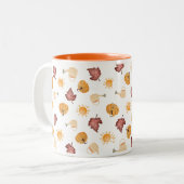 “Hello Fall” Mug | Cozy Autumn Aesthetic | Seasona Tweekleurige Koffiemok (Voorkant links)