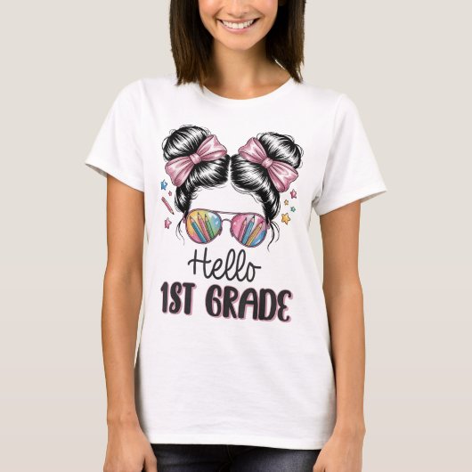 Hello First Grade Teacher Coquette Pencil Bow T-shirt (Voorkant)
