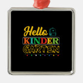 Hello Kinder Garten Metalen Ornament (Voorkant)