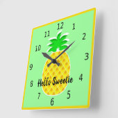 Hello Sweetie, cute yellow pineapple, kitchen Vierkante Klok (Hoek)