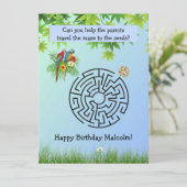 Help papegaaien reizen doolhof op verjaardagskaart (Staand voorkant)