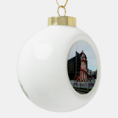 Helter-skelter Keramische Bal Ornament (Links)