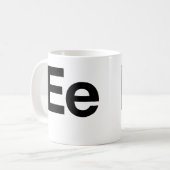 Helvetica Ee Koffiemok (Voorkant links)