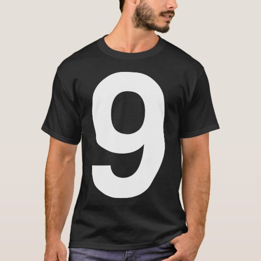 Helvetica Nine voor donkere ogen T-shirt (Voorkant)